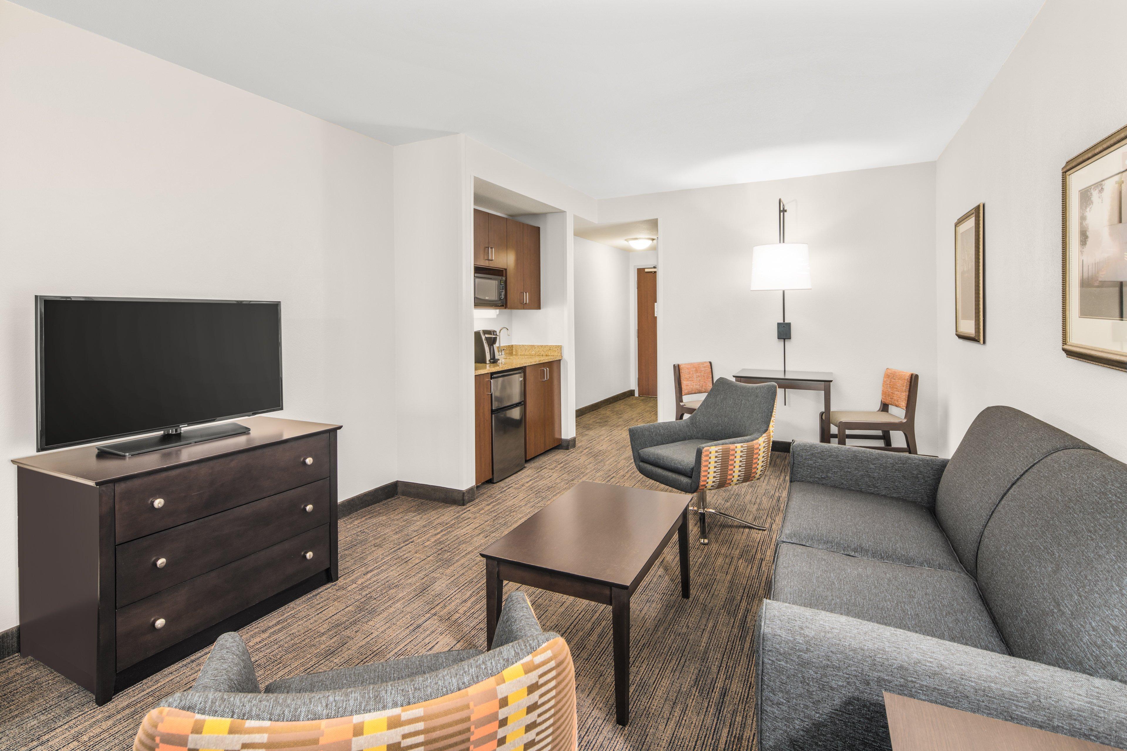 Holiday Inn Express & Suites Wilmington-Newark By Ihg Dış mekan fotoğraf
