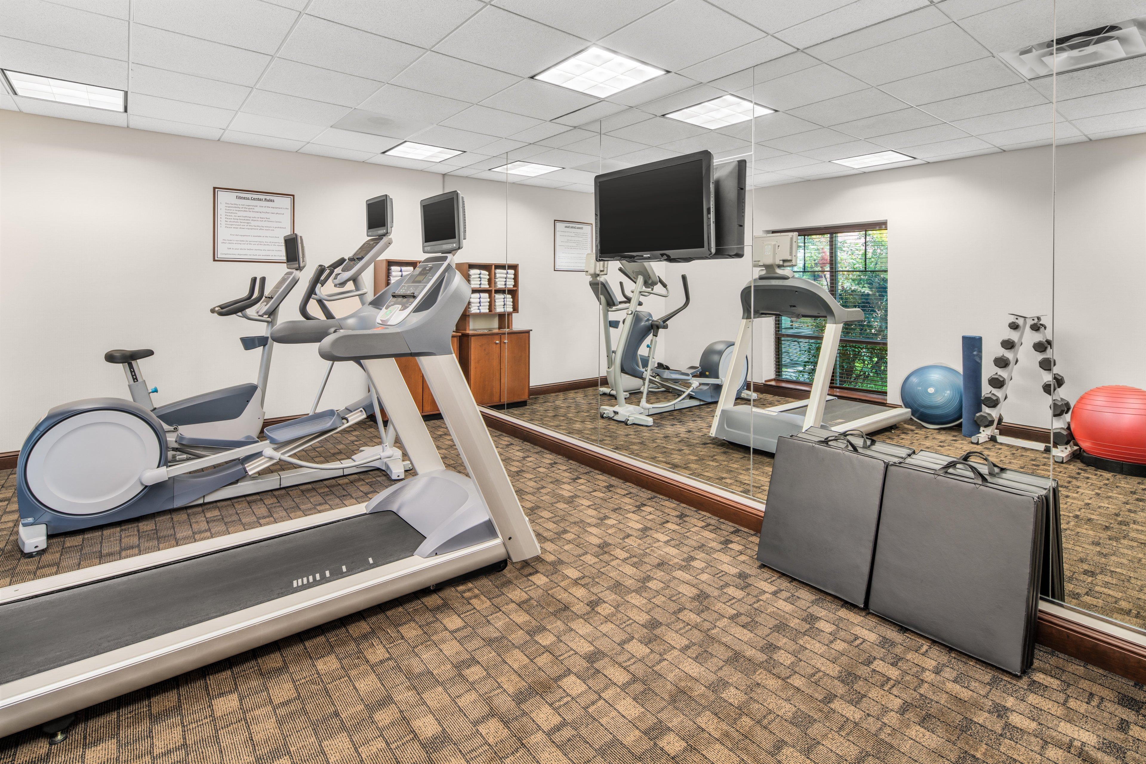 Holiday Inn Express & Suites Wilmington-Newark By Ihg Dış mekan fotoğraf