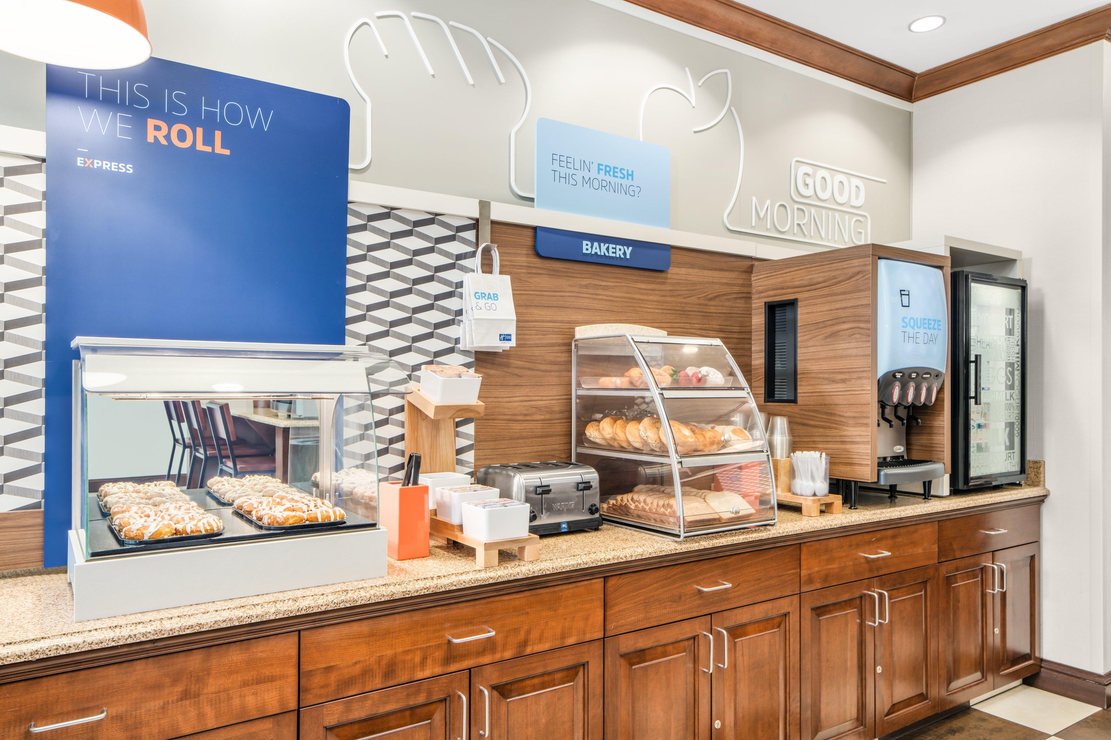 Holiday Inn Express & Suites Wilmington-Newark By Ihg Dış mekan fotoğraf