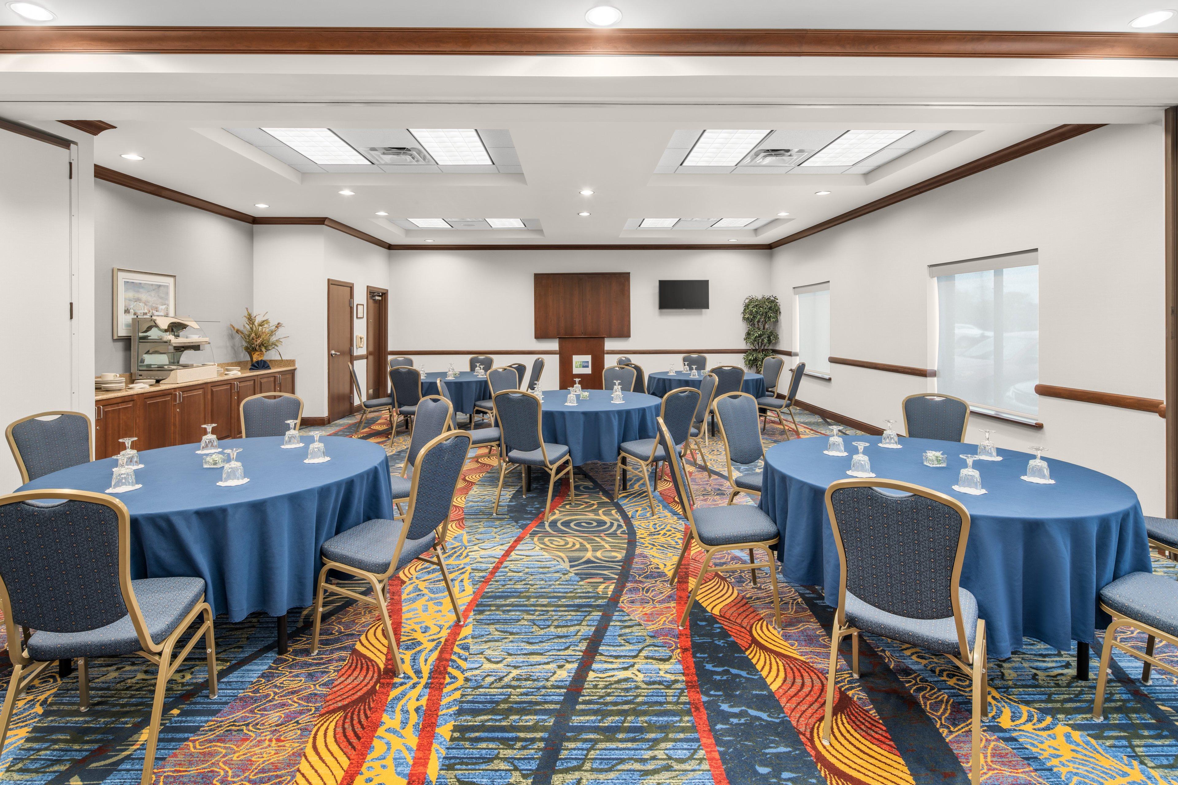 Holiday Inn Express & Suites Wilmington-Newark By Ihg Dış mekan fotoğraf
