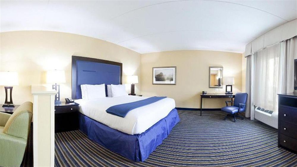 Holiday Inn Express & Suites Wilmington-Newark By Ihg Dış mekan fotoğraf
