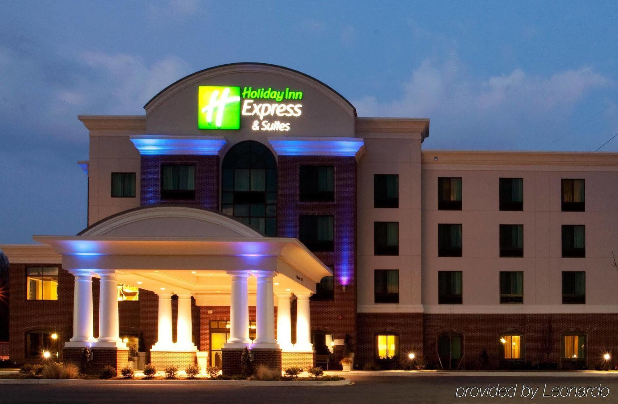 Holiday Inn Express & Suites Wilmington-Newark By Ihg Dış mekan fotoğraf